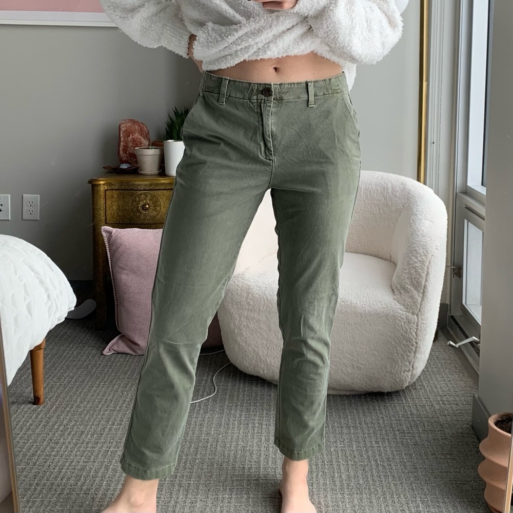Olive green Gap girlfriend style chino pants